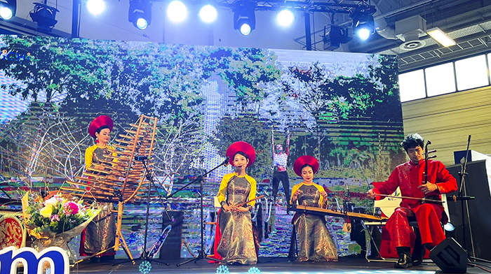 Quảng bá các giá trị truyền thống lâu đời của Việt Nam để hướng tới tăng trưởng du lịch bền vững.